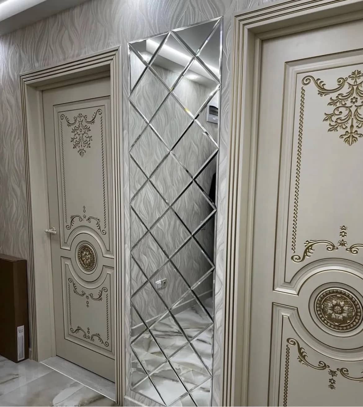 Декор дзеркальний YUF_GLASS Ромби 1300х700 мм 4 мм (073095555) - 210330