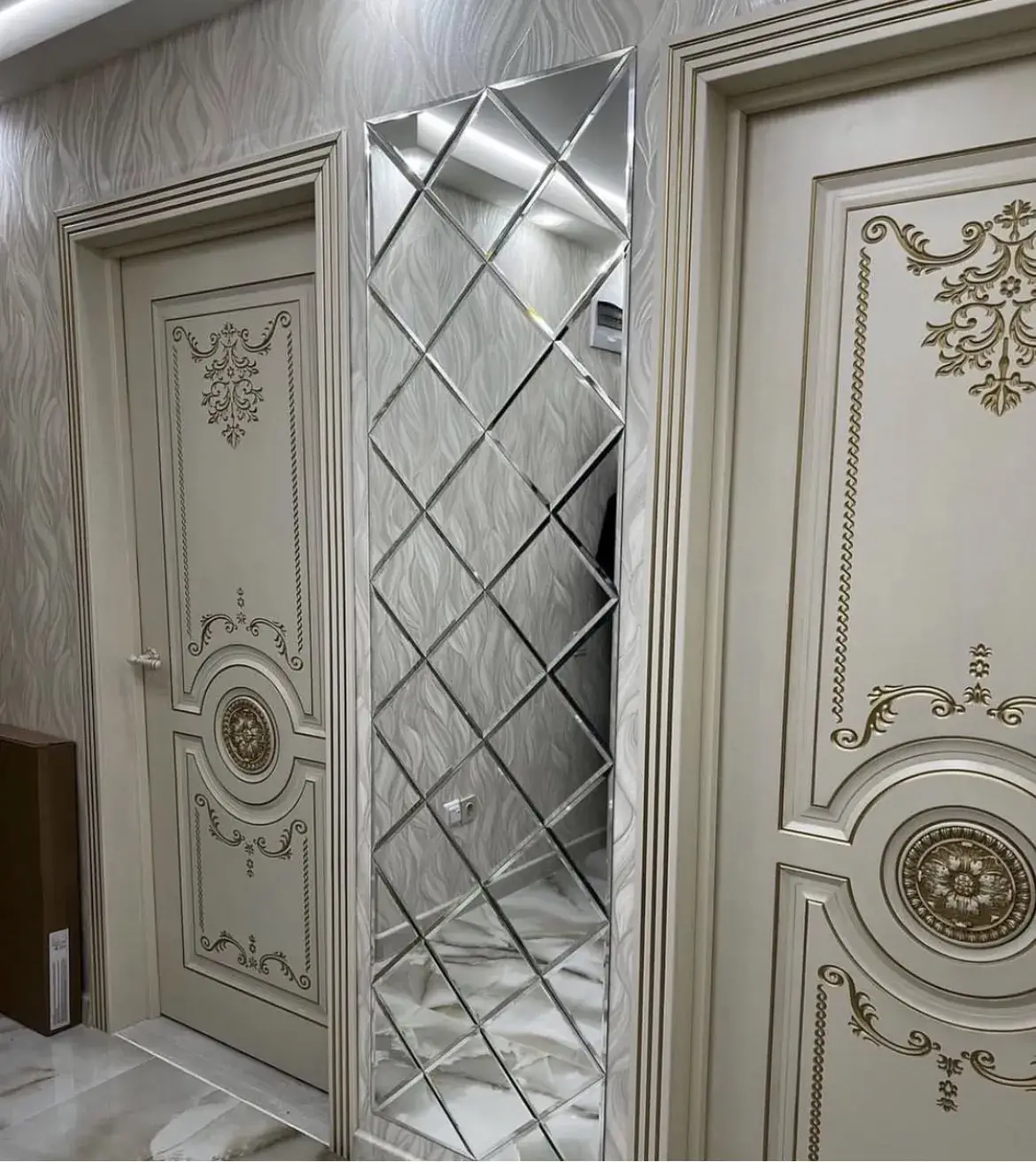 Панно дзеркальне YUF_GLASS 2200х800 мм - 210507