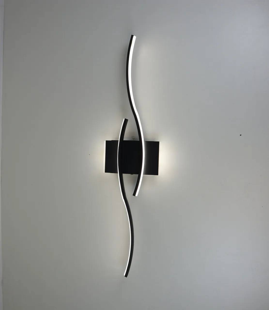 Хвилясте настінне LED бра "Silk" B377-1000 BK 60W - 281777