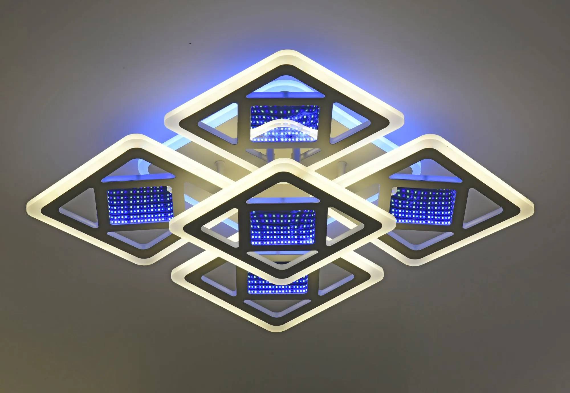 Люстра стельова VALESO 55482/4+1 біла, LED - 366263